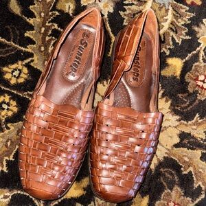 Sunsteps Men's Brown leather Woven Loafers size 101/2